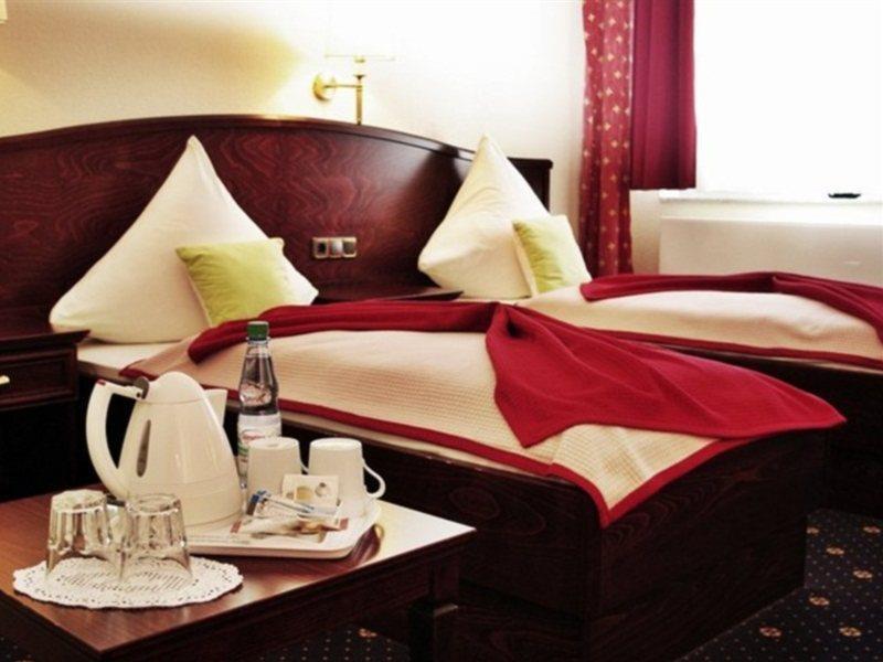 Hotel Mercure Kaiserhof Center 4*